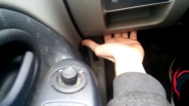 (TUTO)essuie glace qui ne fonctionne plus !!! ou chercher la panne. смотреть онлайн