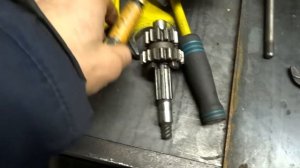 как и чем завернуть ввертыш для свечей ..башкирия стерлитамак