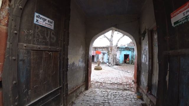 ИНДИЯ  Вриндаван. Истории и Храмы Вриндавана. Кришна Баларам Мандир