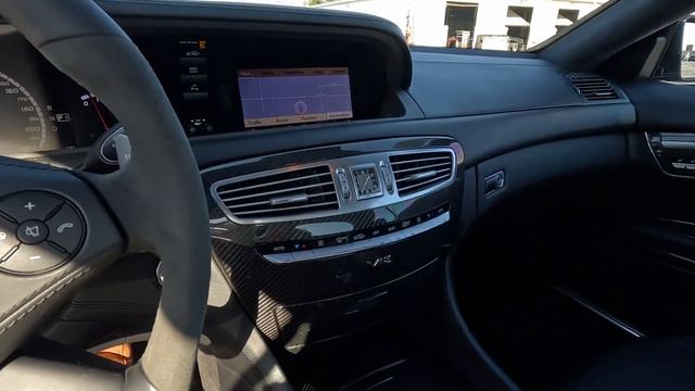 B6608 2012 Mercedes Benz CL65 interior and start смотреть онлайн