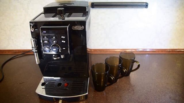 Кофемашина De`Longhi ECAM 23.120.B . Обзор. Обо всём за 5 минут! смотреть онлайн