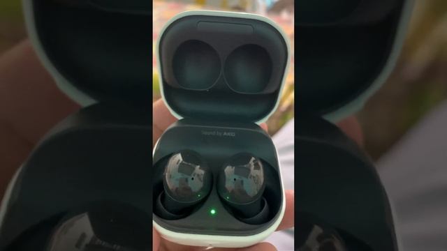 Samsung galaxy buds 2 battery life , voice cancellation , call pick function review after 6 month смотреть онлайн