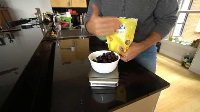 Healthy Snack Ideas | 3 Ingredient Frozen Blueberry Greek Yogurt - YOGURTTI 30