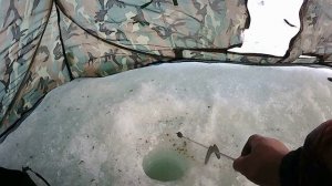 Рыбалка на озере чаны... Последний лёд... Закрытие зимней рыбалки ..