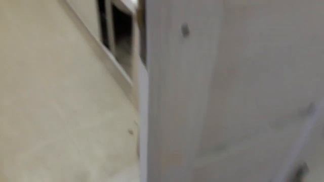 Установка дверного замка и ручки своими руками. Установка межкомнатных дверей. смотреть онлайн