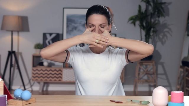 Упражнения Шиацу, которые сотрут «гусиные лапки» вокруг глаз смотреть онлайн