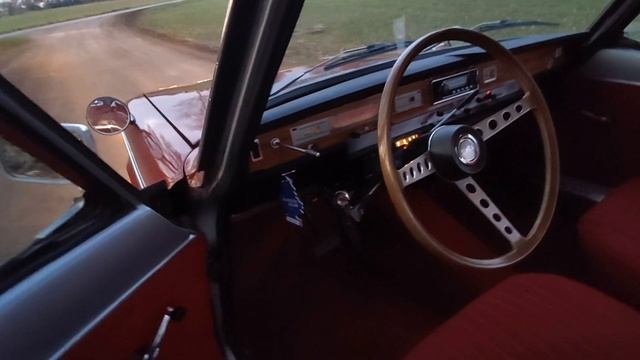 SIMCA 1501 special automatique am 15.01.2021 смотреть онлайн