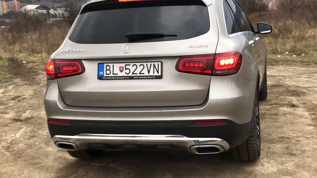Mercedes-Benz GLC 300d showtime смотреть онлайн