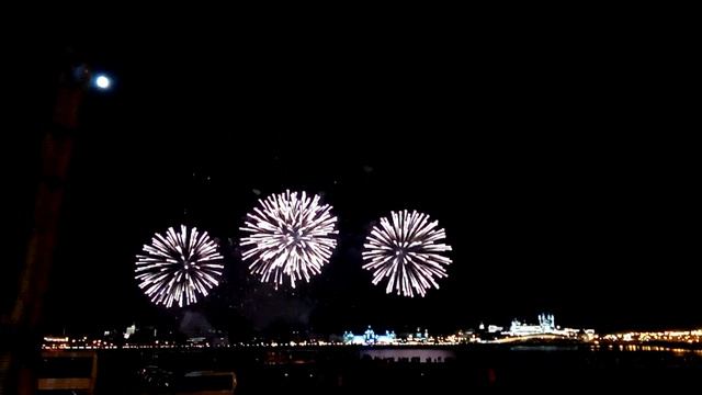 *** Салют в День города Казань 30.08.1015 *** смотреть онлайн