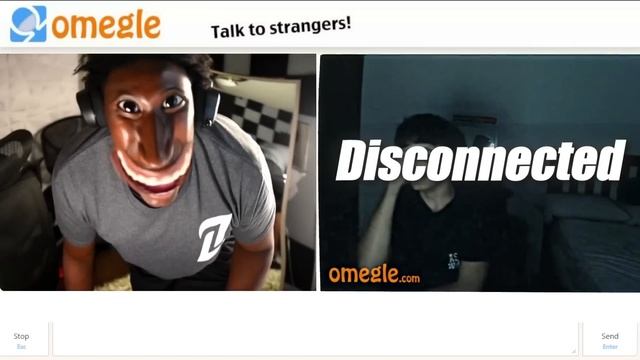 MY REFLECTION SCARES PEOPLE on OMEGLE! смотреть онлайн