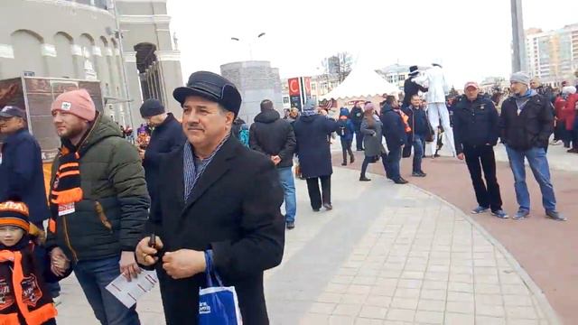 Ходулисты из Екатеринбурга смотреть онлайн
