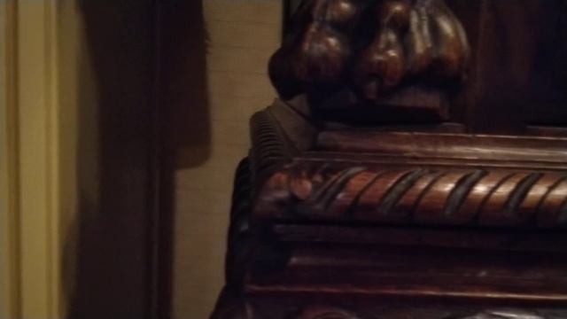 Показ антикварной мебели и немного фарфора. смотреть онлайн