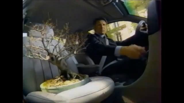 Publicité 1999 Lancia Lybra (Harrison Ford sauve un bonsaï) смотреть онлайн