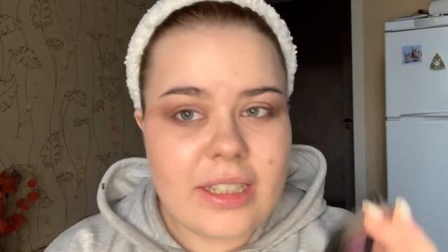 Пытаюсь повторить макияж из Pinterest в цветах радуги ???♀️ (Vivienne sabo, Eveline, Stellary) смотреть онлайн