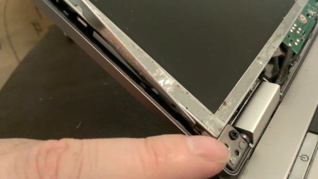 HP 6930p screen swap(4) смотреть онлайн