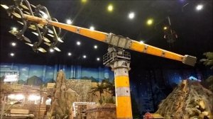 8. "Остров мечты" - парк развлечений. Аттракцион "Летная школа". Маугли в стране динозавров.