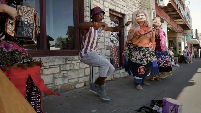 Flying Balalaika Brothers - Gypsy Alien смотреть онлайн
