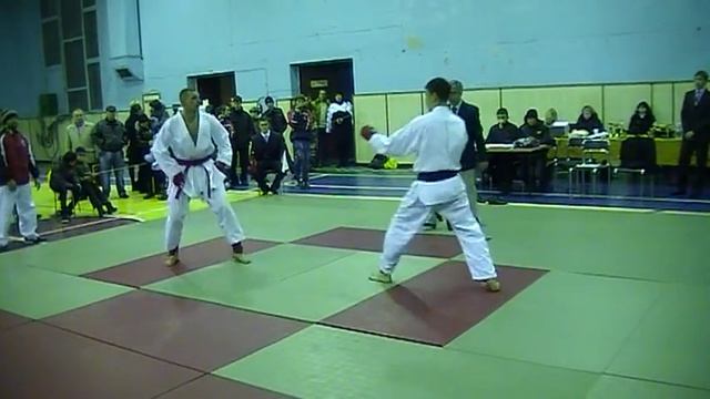 Кирилл Кирсанов vs Александр Науменко смотреть онлайн