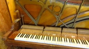 Разборка пианино