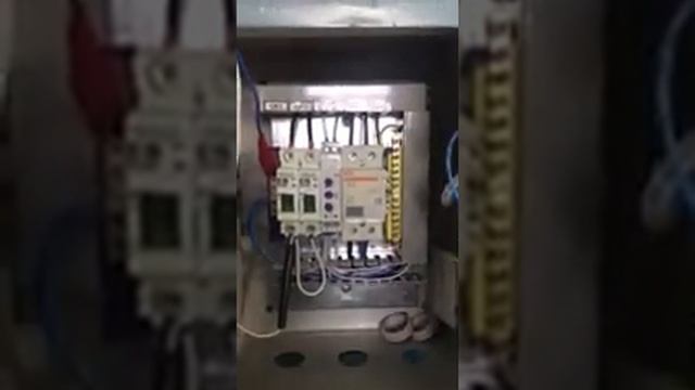 Однофазный щит АВР с реле контроля напряжения смотреть онлайн