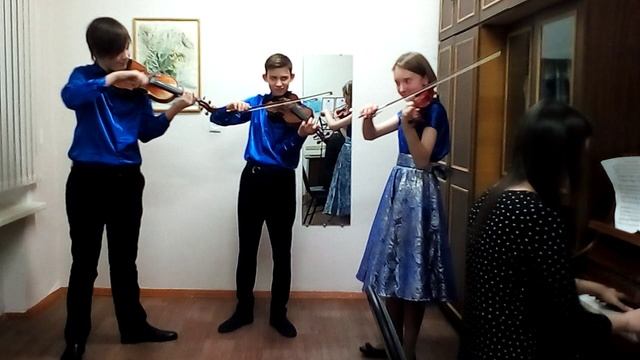 VID_20211221_191322.3gp И.Фролов "Шутка-сувенир" смотреть онлайн