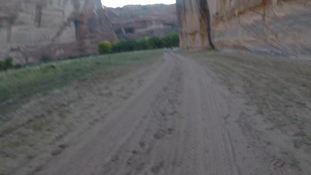 CANYON DE CHELLY ULTRA RACE REPORT | T@HA 012 смотреть онлайн