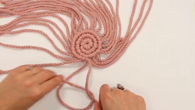 How To Make Macrame Coasters смотреть онлайн