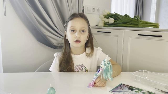 Распаковка куклы enchantimals нарвал Надя смотреть онлайн
