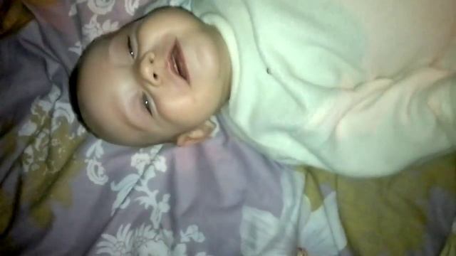 смех малыша, самое интересное с 1 минуты) смотреть онлайн