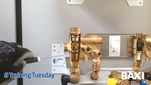 A detailed look at diverter valves in a boiler - Part 1 смотреть онлайн