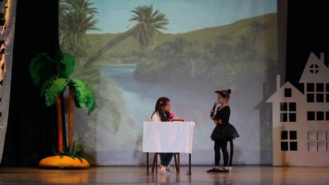 "Наши талантливые ребята". Новогоднее представление: Как Дед мороз Бармалея вылечил! смотреть онлайн