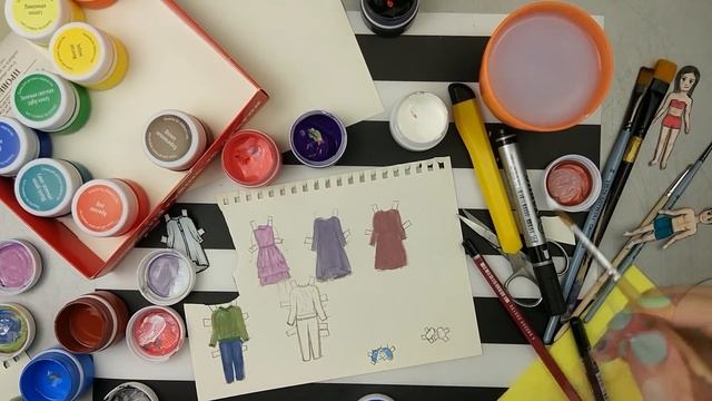 ДОМИК В ТЕТРАДИ КАК НАРИСОВАТЬ ОДЕЖДУ ДЛЯ КУКОЛ | АлоЯ Вера смотреть онлайн