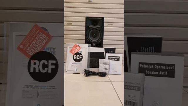 RCF AYRA PRO5 Speaker Studio Monitor Aktif 5 Inch 100 Watt #rcf #ayrapro5 #ayra #studiomonitors смотреть онлайн
