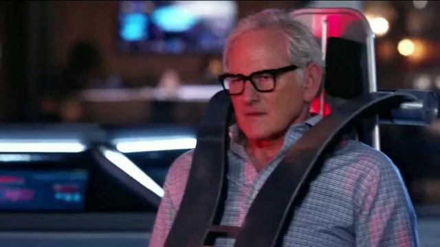 DC s Legends of Tomorrow 3x03 Sara ´´attacks´´ the time bureau ship смотреть онлайн