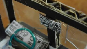 ЮМЗ-Т2: САМОДЕЛЬНАЯ МОДЕЛЬ ТРОЛЛЕЙБУСА ИЗ БУМАГИ И КАРТОНА