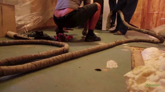 Утепление полов в доме заливочным утеплителем Экотермикс смотреть онлайн