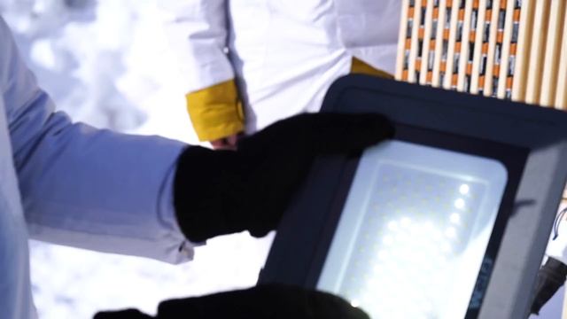 Включится ли телевизор от батарейки? смотреть онлайн