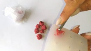 Мастер класс Полая малина из полимерной глины