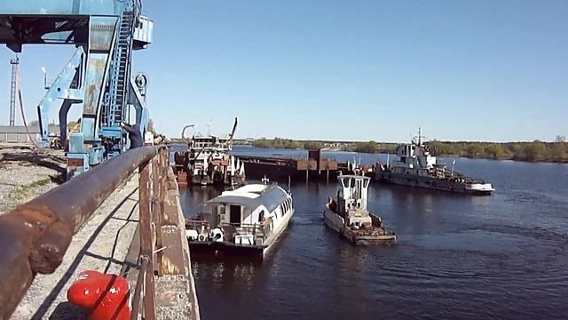 Толкотня или Движение..?Jostling or Movement..? смотреть онлайн