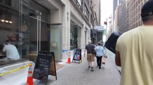 Небоскребы-фабрики： как евреи из России шили одежду для всей Америки.mp4