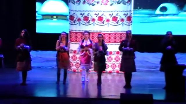Сцена гадания Оксаны и подружек смотреть онлайн