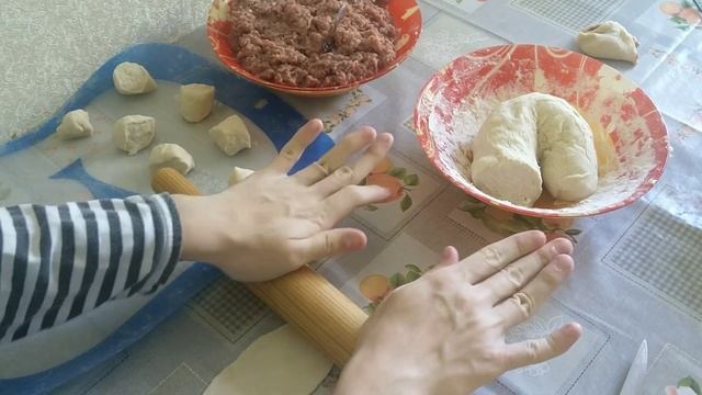 Готовлю китайские Баоцзы почти рецепт в описании.