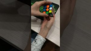Как собрать правильный крест на кубике Рубика 3x3