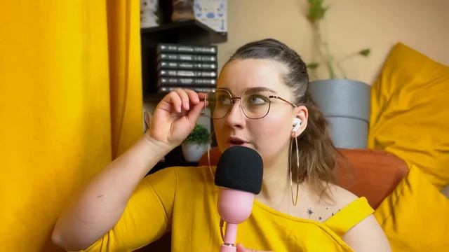 SASHA BELAIR: гиперболизация всех своих чувств, событий, действий, значимости