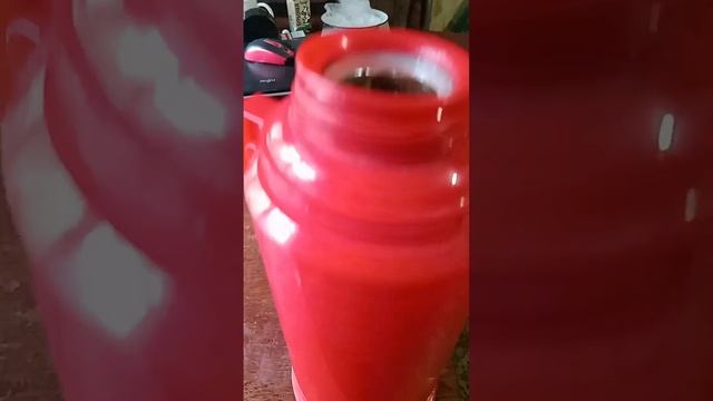 в чём проще всего заваривать травяной чай/простой способ заваривания чаёв, боярышника и шиповника. смотреть онлайн