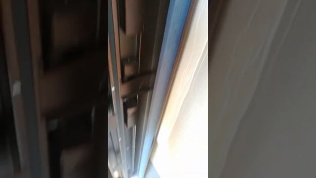 Монтажный уплотнитель AirTape на дверях Центурион смотреть онлайн