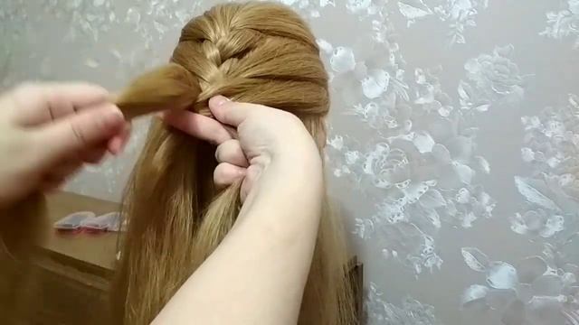 FRENCH BRAID | ФРАНЦУЗСКАЯ КОСА | 法国辫子 | TRESSE FRANÇAISE | FRANZÖSISCHER ZOPF | TRECCIA FRANCESE
