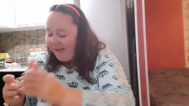 Настроение НОВОГОДНЕЕ ? Кружка чая ? Болталка ? Вот прям покоя не даю ? Спасибо Бонпри ?