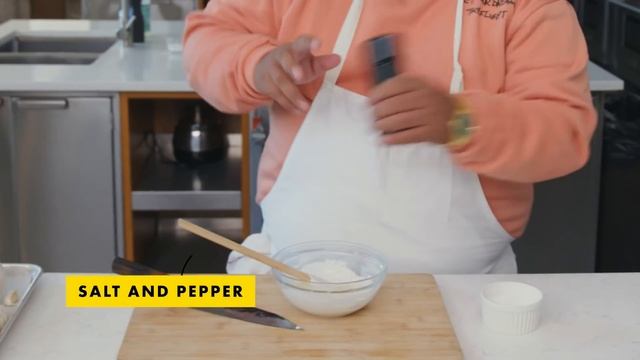Perfect Shawarma: Takeout vs Pro Chef | Taking on Takeout | Bon Appétit смотреть онлайн