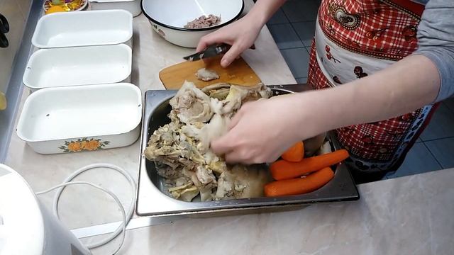 Холодец из свиной головы